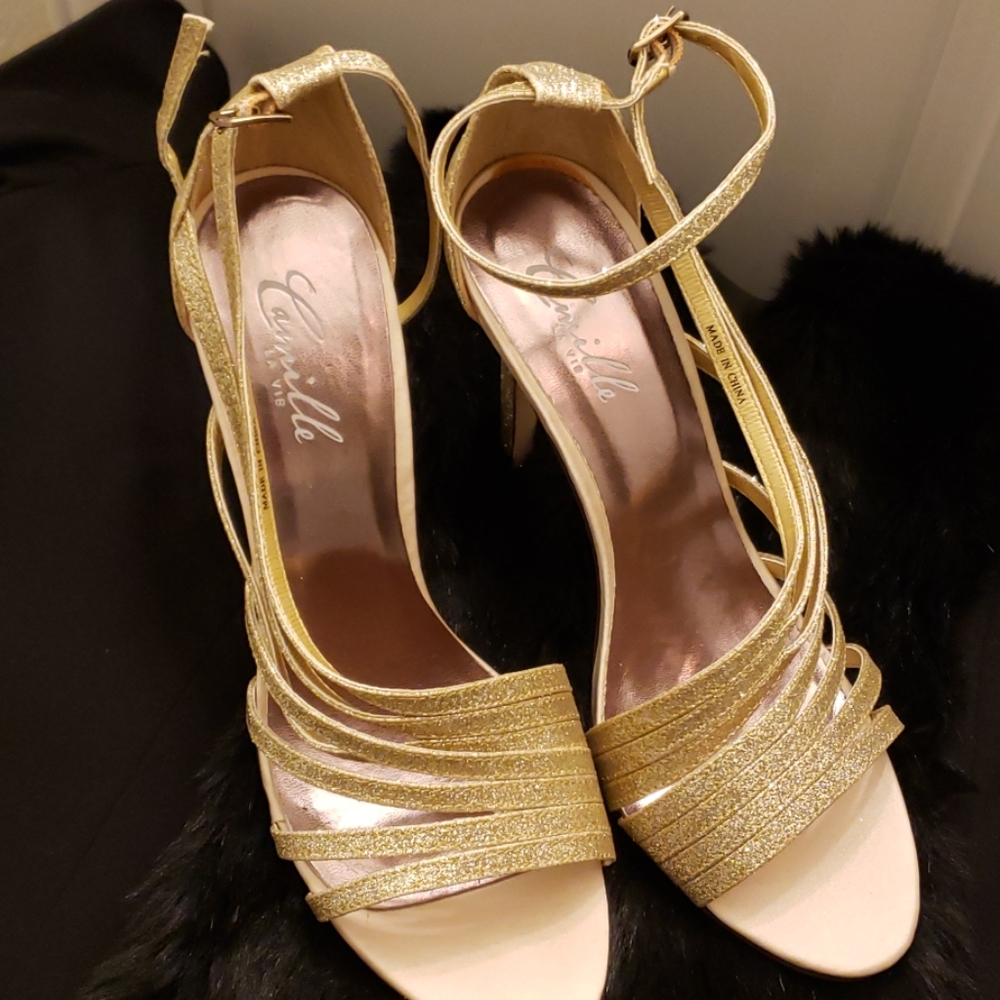 SEXY GOLD SANDALS